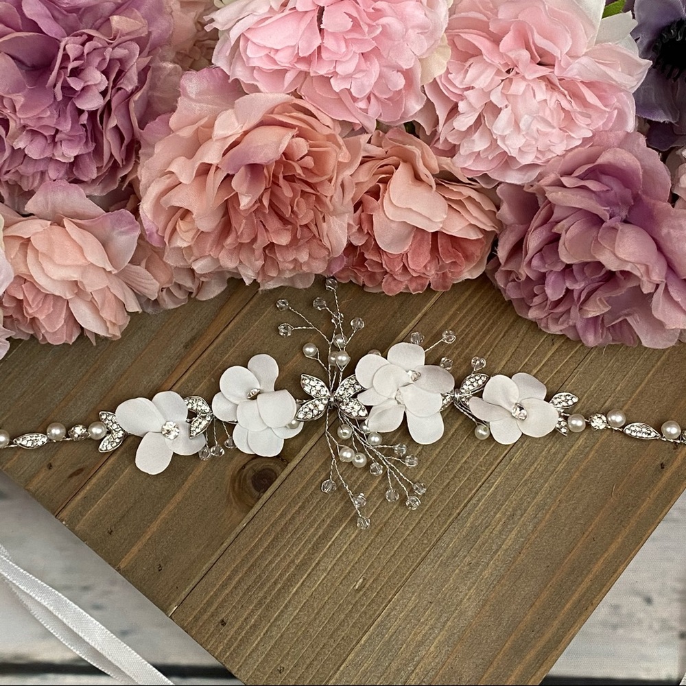 Crystal Pearl Flower Vine Tiara Headdress - Picture 11 of 16